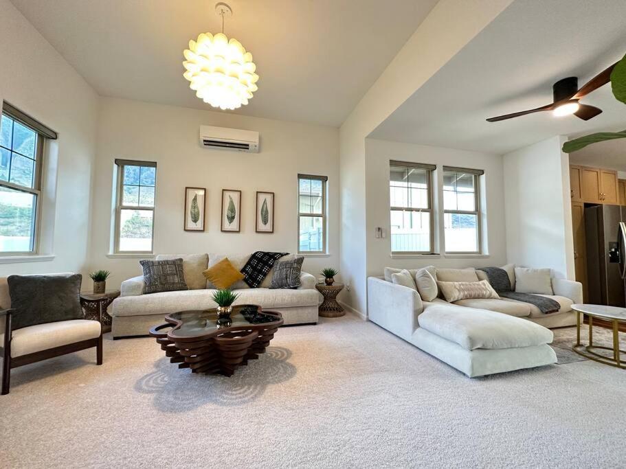 New 4 Bedroom Home With Ocean And Gorgeous Mountain Views In The Gated Community Of Mauna Olu Waianae Dış mekan fotoğraf